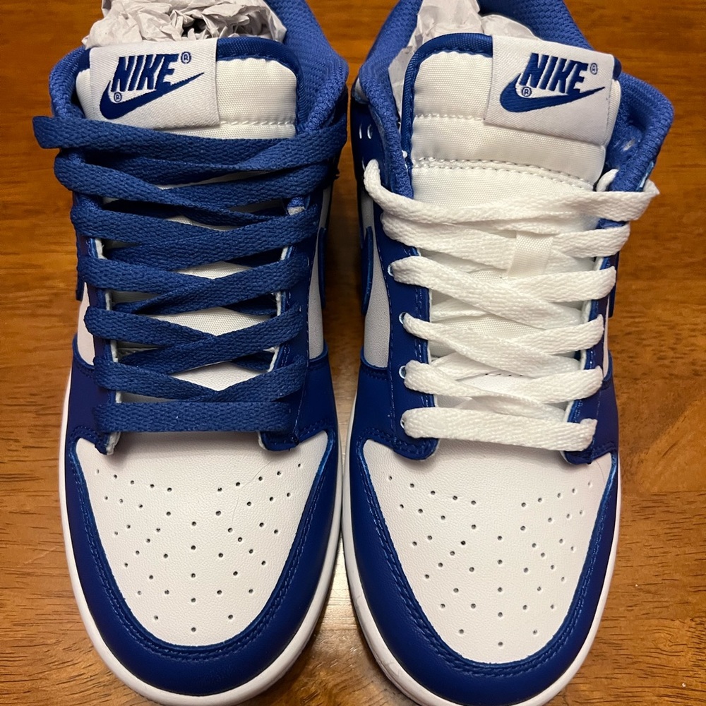 NWT Nike Dunk Low Sp in White/Varsity Royal size 6 Womens